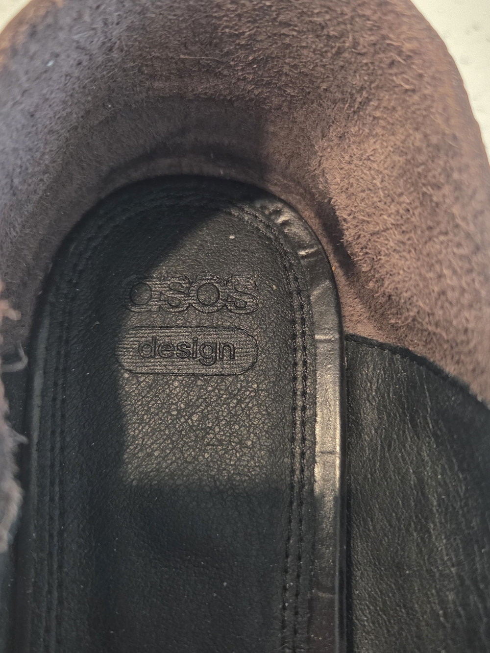 Black Croc-Embossed Pointed Toe Leather Flats - Picture 6 of 13